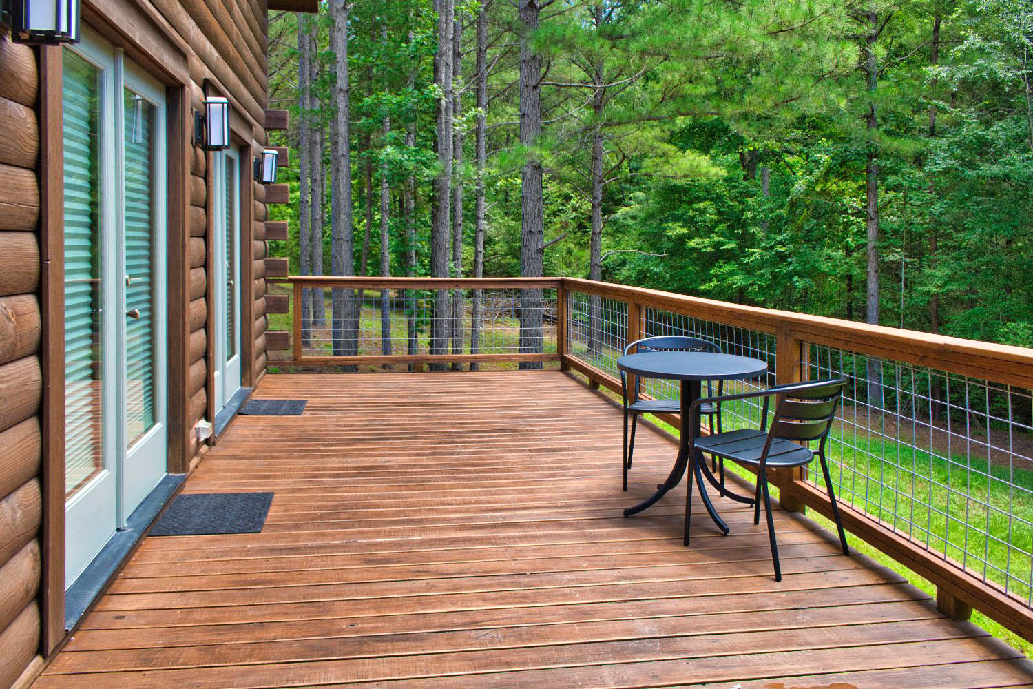 MLS # 4283344 | 2.00 acres | New log cabin w/stream in gated Hearthstone Ridge