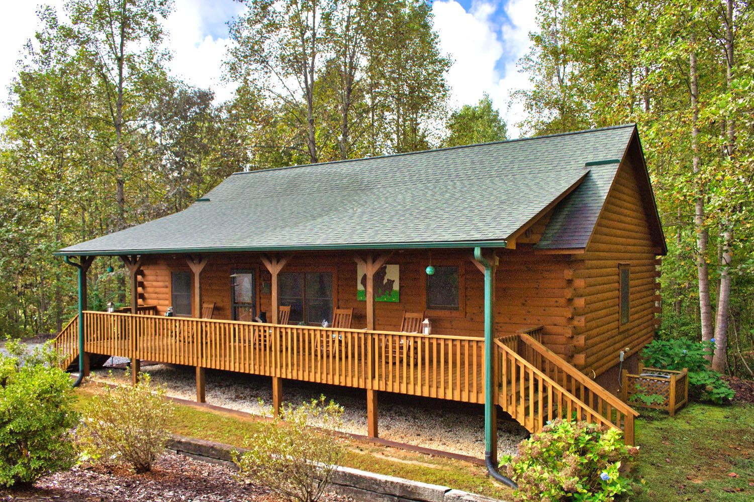 Cabin on 3.03 acres with creek in Union Mills, NC