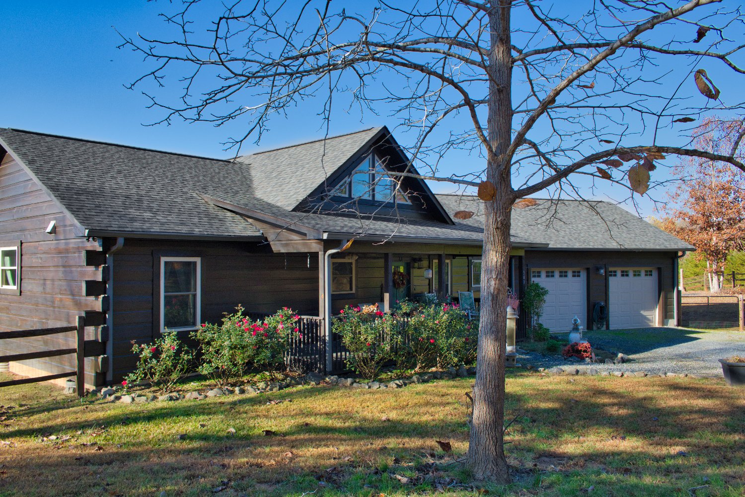 MLS # 4319903 | 2.55 acres | New log cabin w/barn in gated Hearthstone Ridge