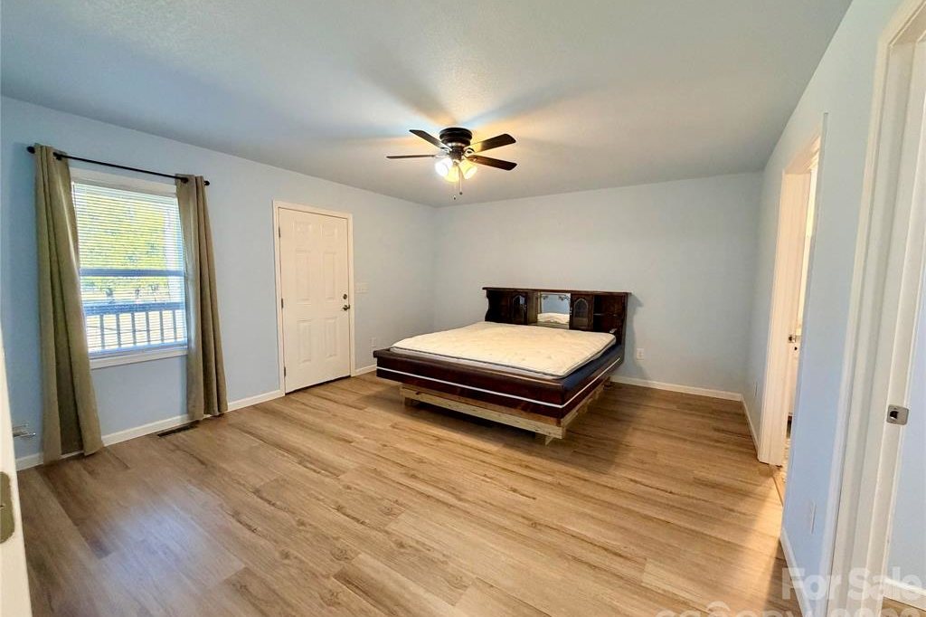 MLS #4333271 | 3.18 acres | Cabin in gated Hearthstone Ridge