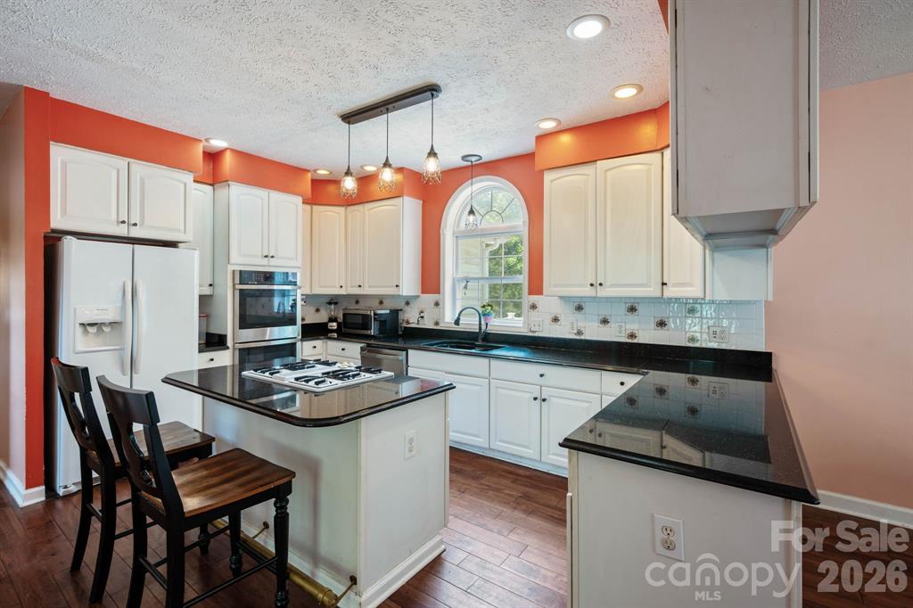 295 Wilderness Ridge,  large, 4,311 sq ft home, MLS #4392756