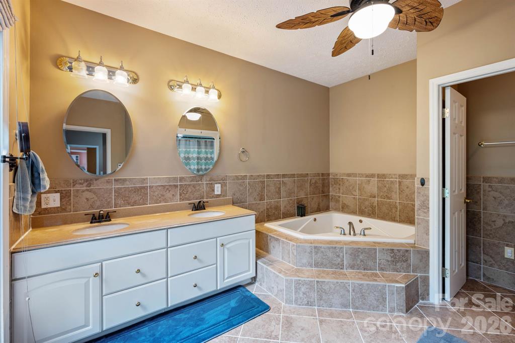 295 Wilderness Ridge,  large, 4,311 sq ft home, MLS #4392756